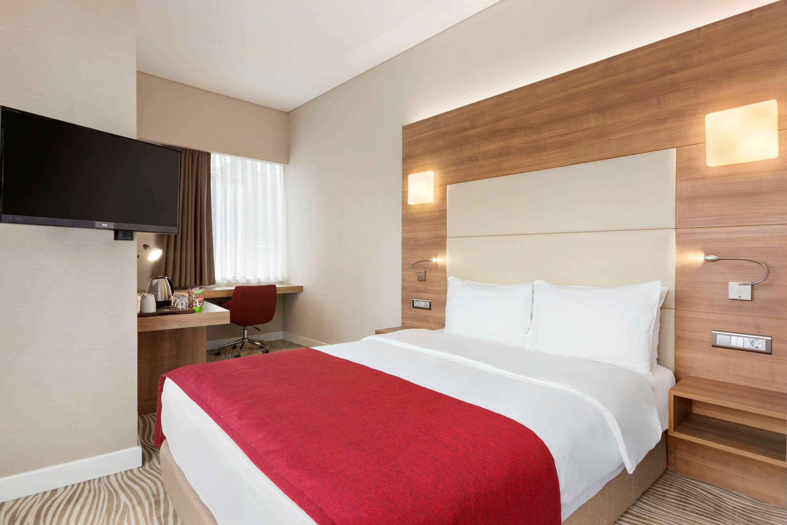Ramada Encore Istanbul Kartal Εξωτερικό φωτογραφία