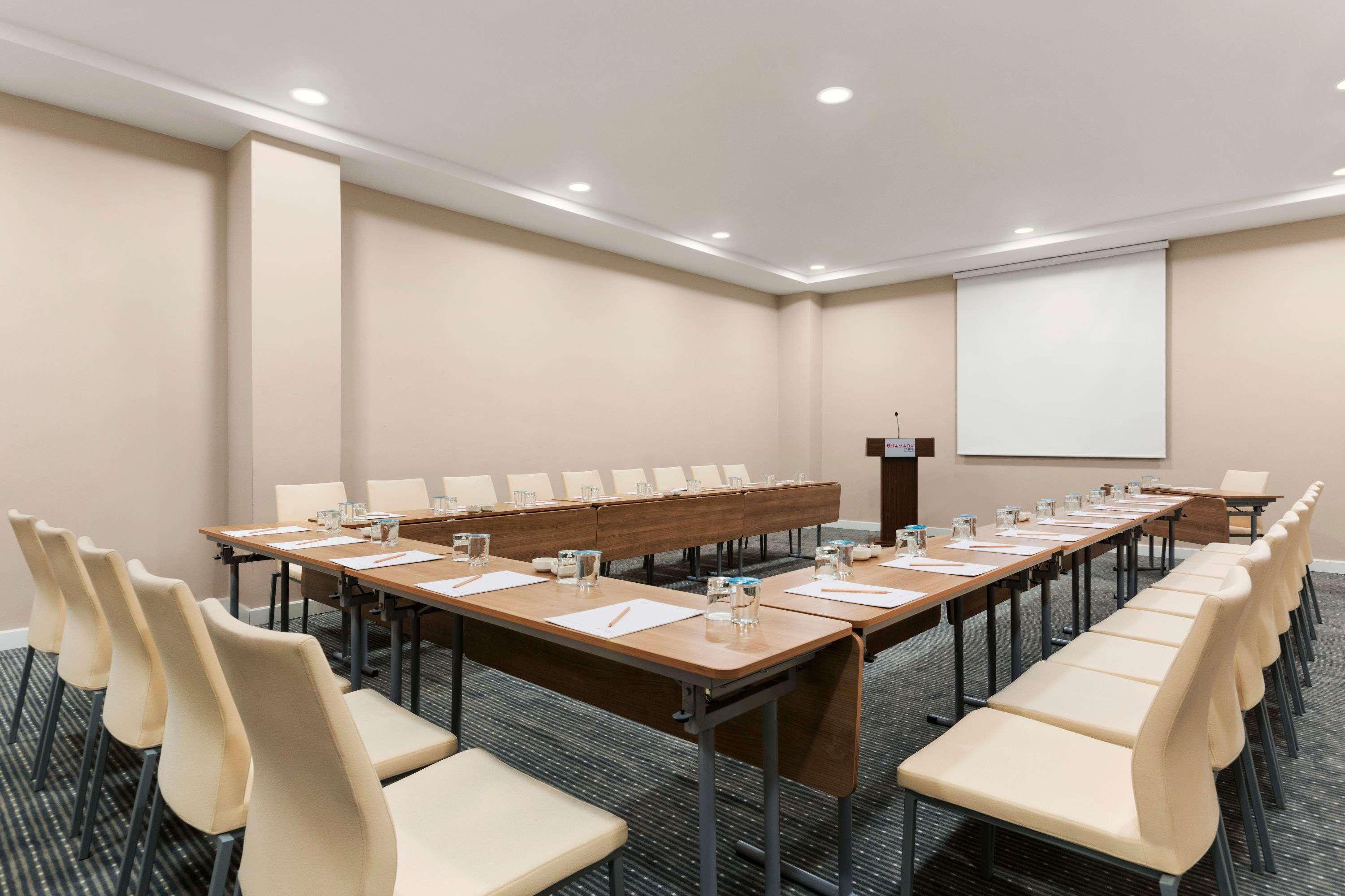 Ramada Encore Istanbul Kartal Εξωτερικό φωτογραφία