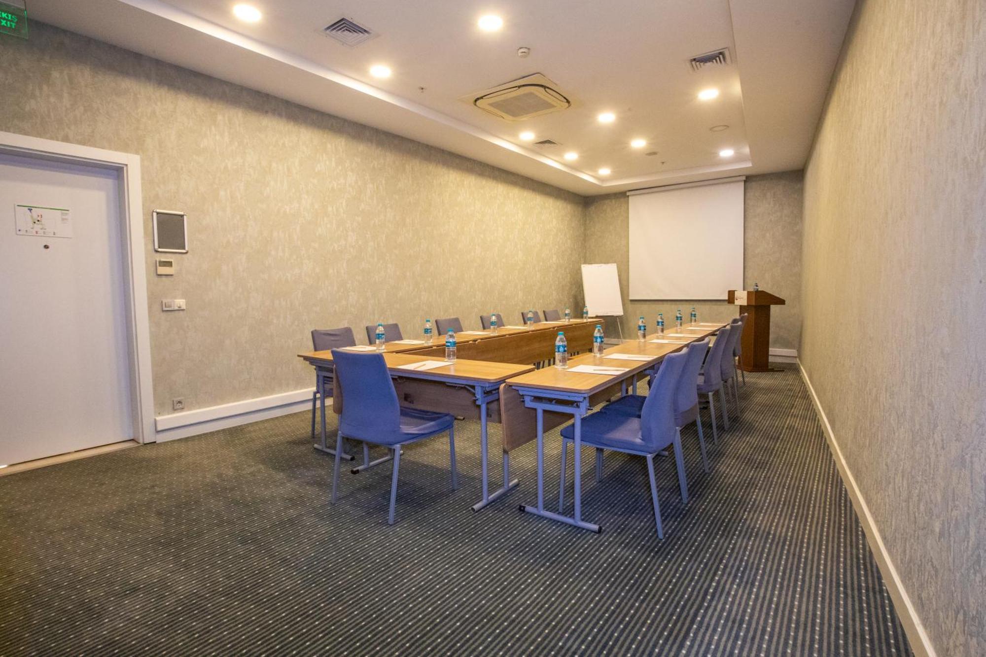 Ramada Encore Istanbul Kartal Εξωτερικό φωτογραφία