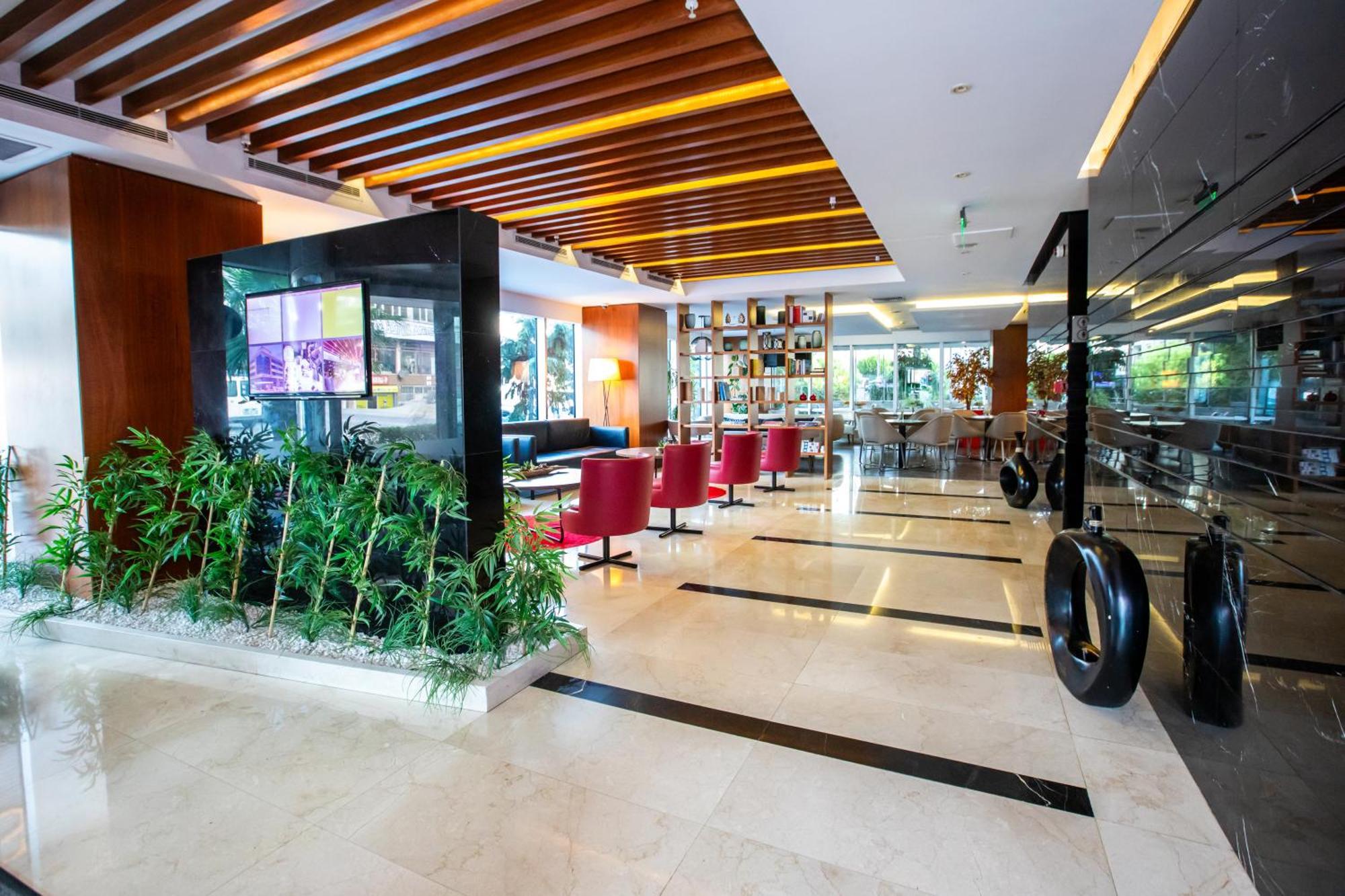 Ramada Encore Istanbul Kartal Εξωτερικό φωτογραφία