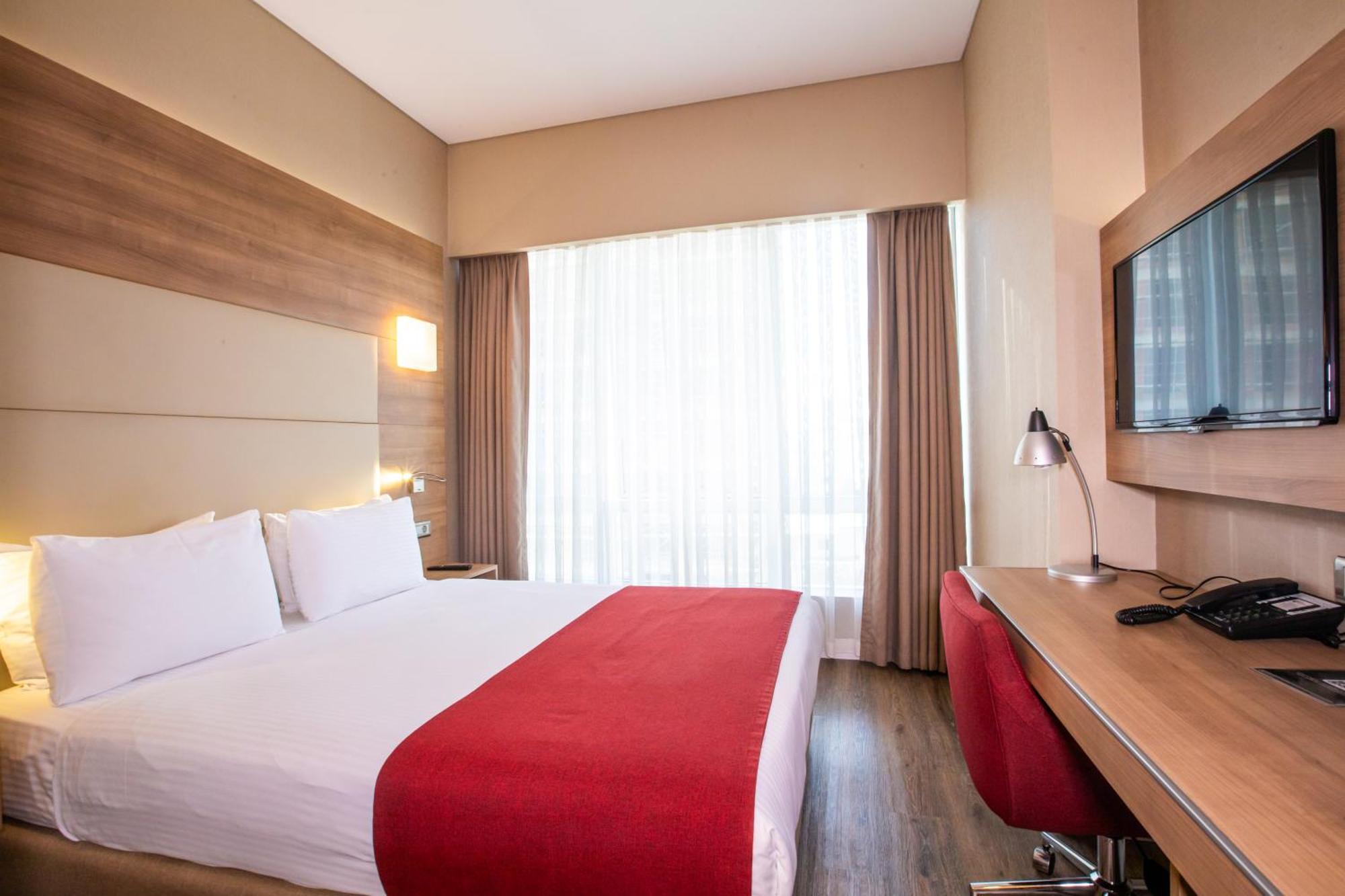 Ramada Encore Istanbul Kartal Εξωτερικό φωτογραφία
