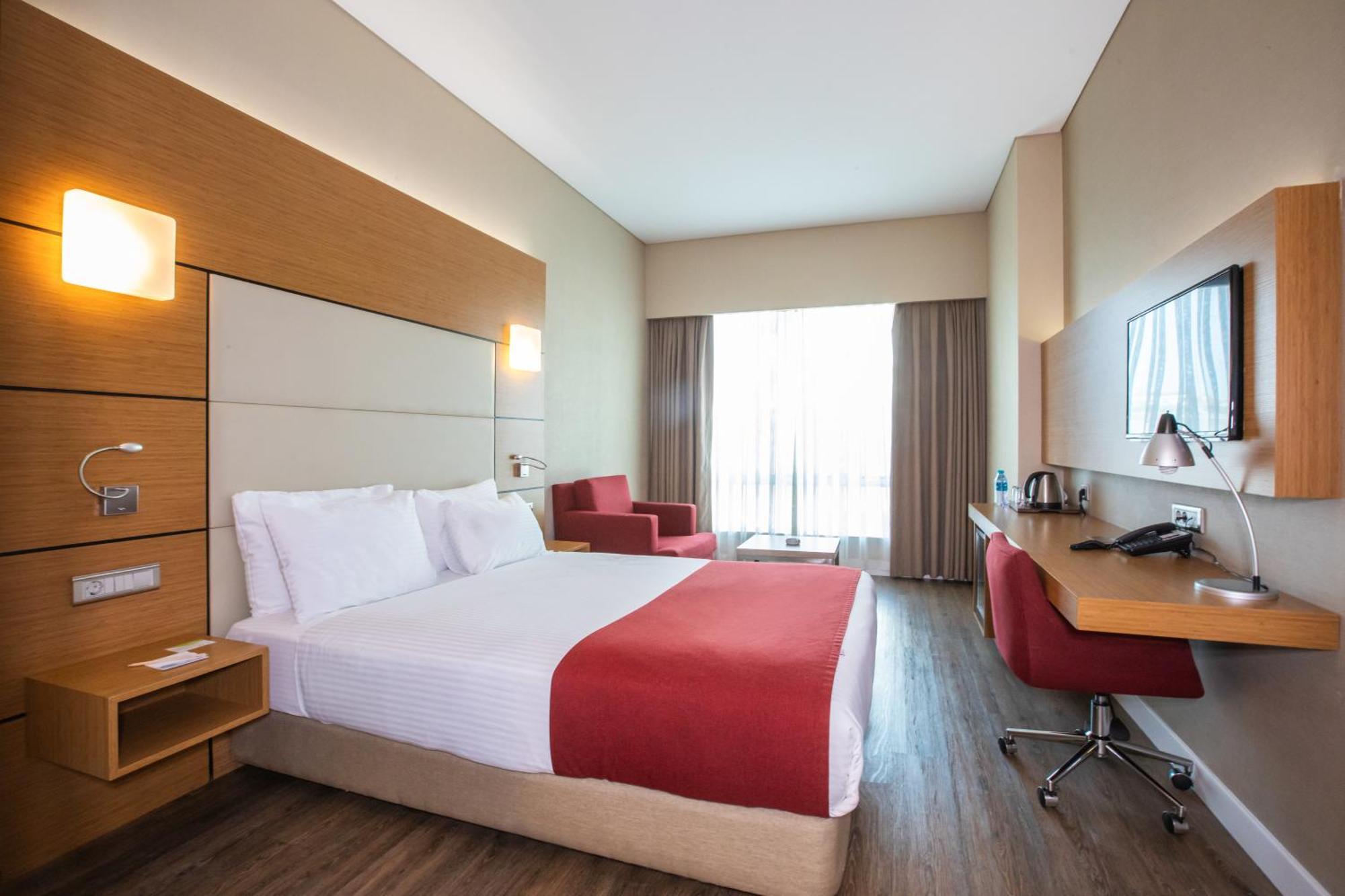 Ramada Encore Istanbul Kartal Εξωτερικό φωτογραφία