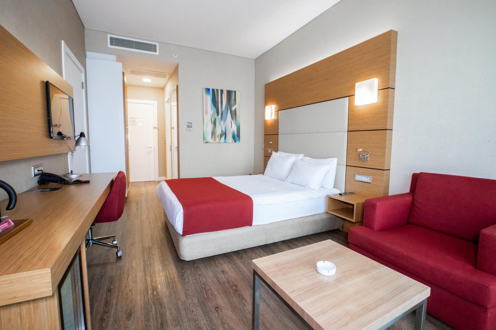 Ramada Encore Istanbul Kartal Εξωτερικό φωτογραφία