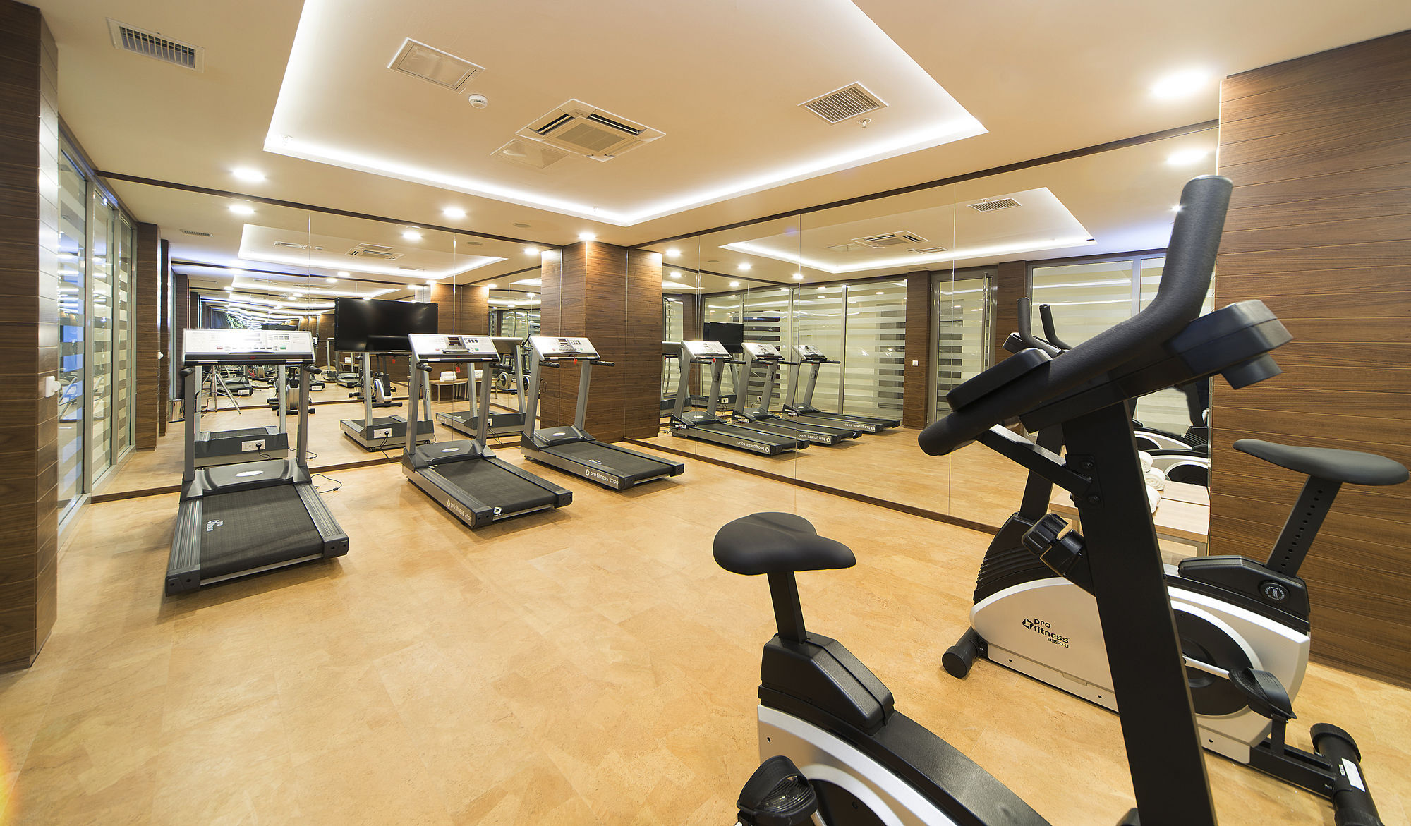 Ramada Encore Istanbul Kartal Εξωτερικό φωτογραφία